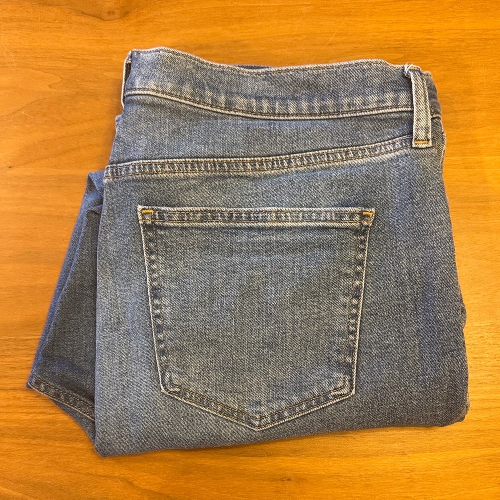 GAP Women’s Vintage Slim High Rise Blue Jeans